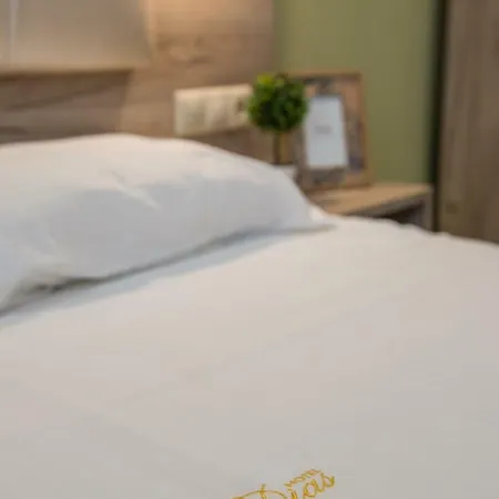 Apartament Dias Olympiakí Aktí